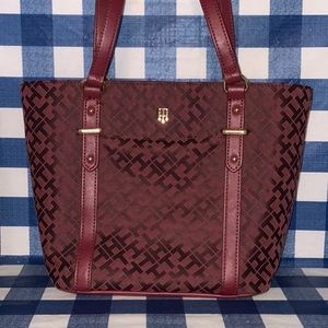 Tommy Hilfiger Purse